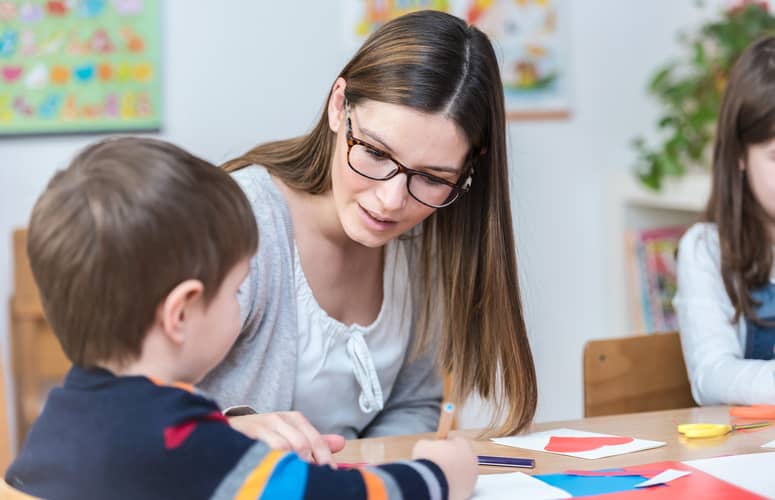 formation ducateur jeune enfance